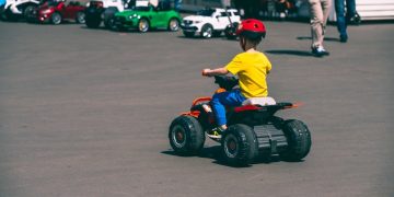5 Reasons To Buy Kids Ride On Cars and Jeeps