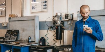 7 Tips for Choosing an Auto Service Center