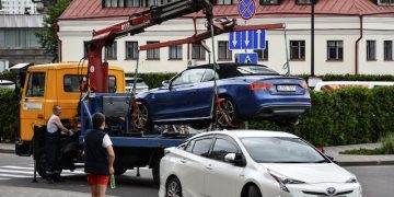 Heavy Vs. Light Duty Towing: Knowing The Kind of Truck You’ll Need