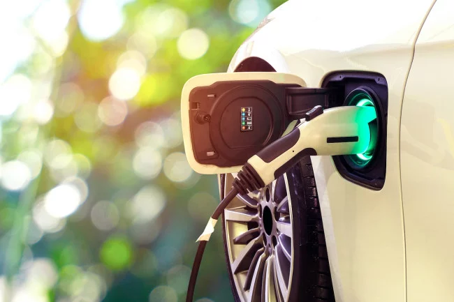 5 Significant Reasons to Invest in an Electric Car Today!