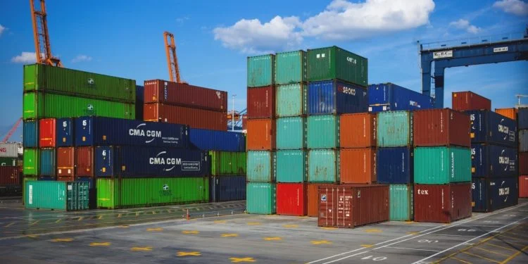 Your Shipping Cost Estimator for Big Objects and Packages