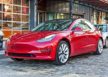 5 Reasons Why You Should Buy an Affordable Electric Vehicle in 2022