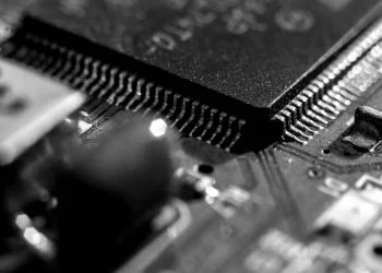 How Do Microcontrollers Work?