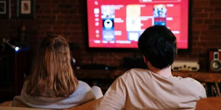 Use These Simple Steps to Connect Your Non-Smart TV to the Internet