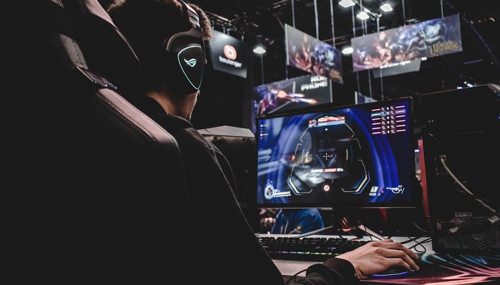 10 games that are designed to keep you engaged
