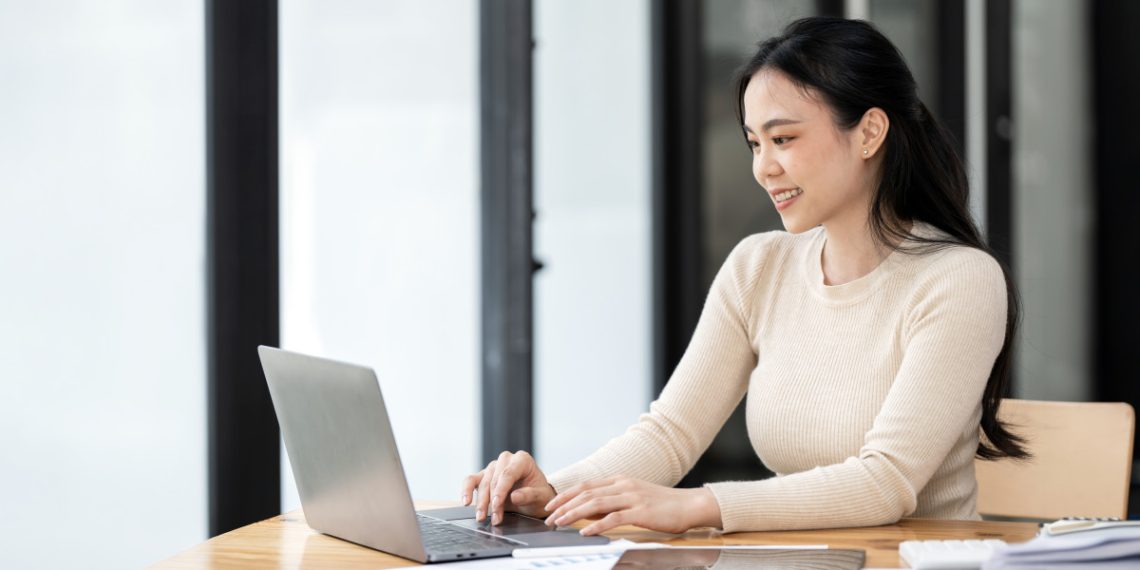 Why Should You Use a Cloud-Based Translation Solution?